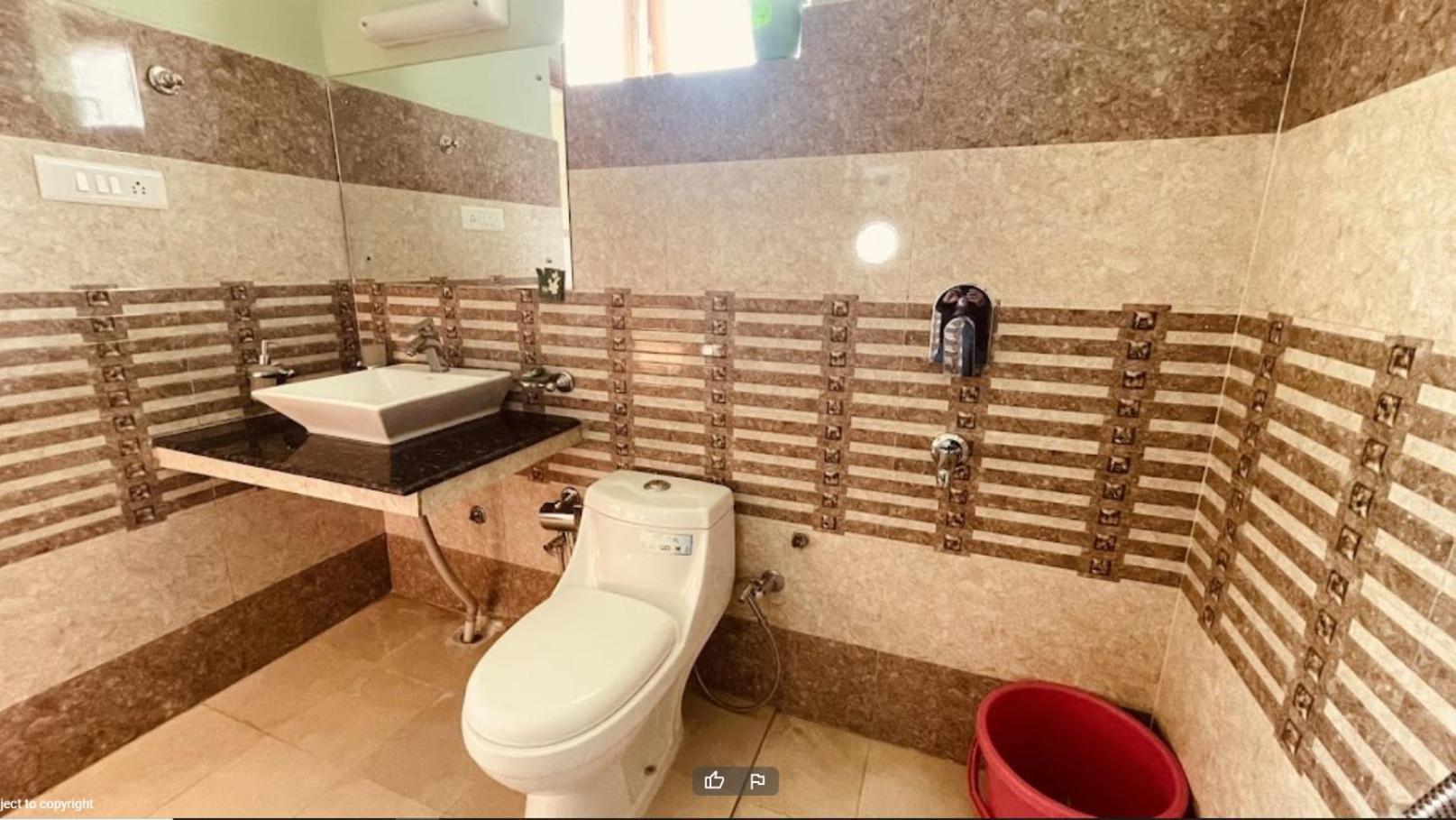 Tih Hotel Jorchung レー エクステリア 写真