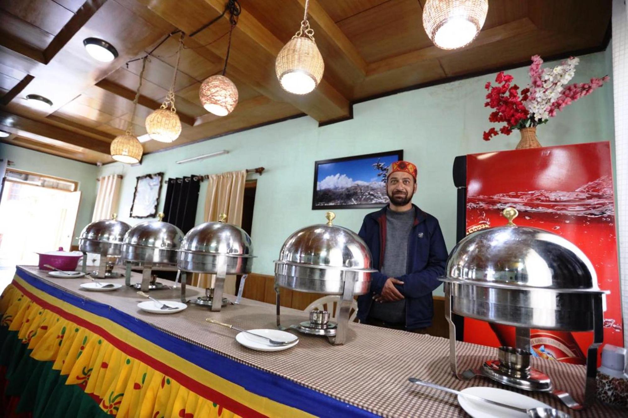 Tih Hotel Jorchung レー エクステリア 写真